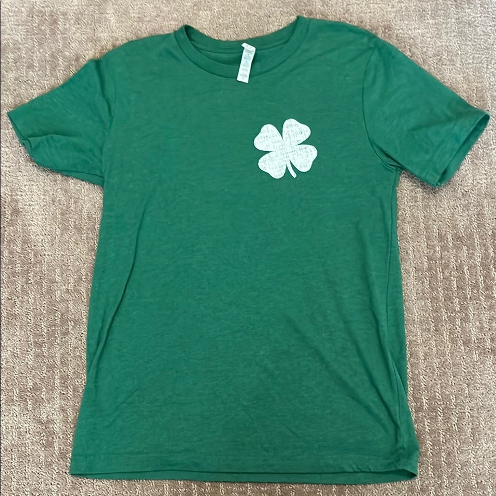 T-Shirt with Shamrock Design